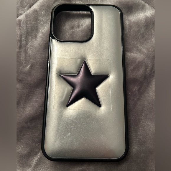 Black and Silver iPhone 15 Pro Max case - Picture 2 of 3